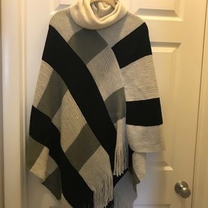 SOLD PRIVATELY- Loft Outlet Color Block Poncho